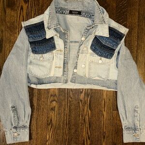 Akira Cropped Two-Tone Denim Jacket - Light & Dark Wash